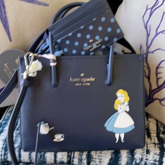 disney x kate spade NY alice in wonderland shopper crossbody bag & card holder - Picture 15 of 16